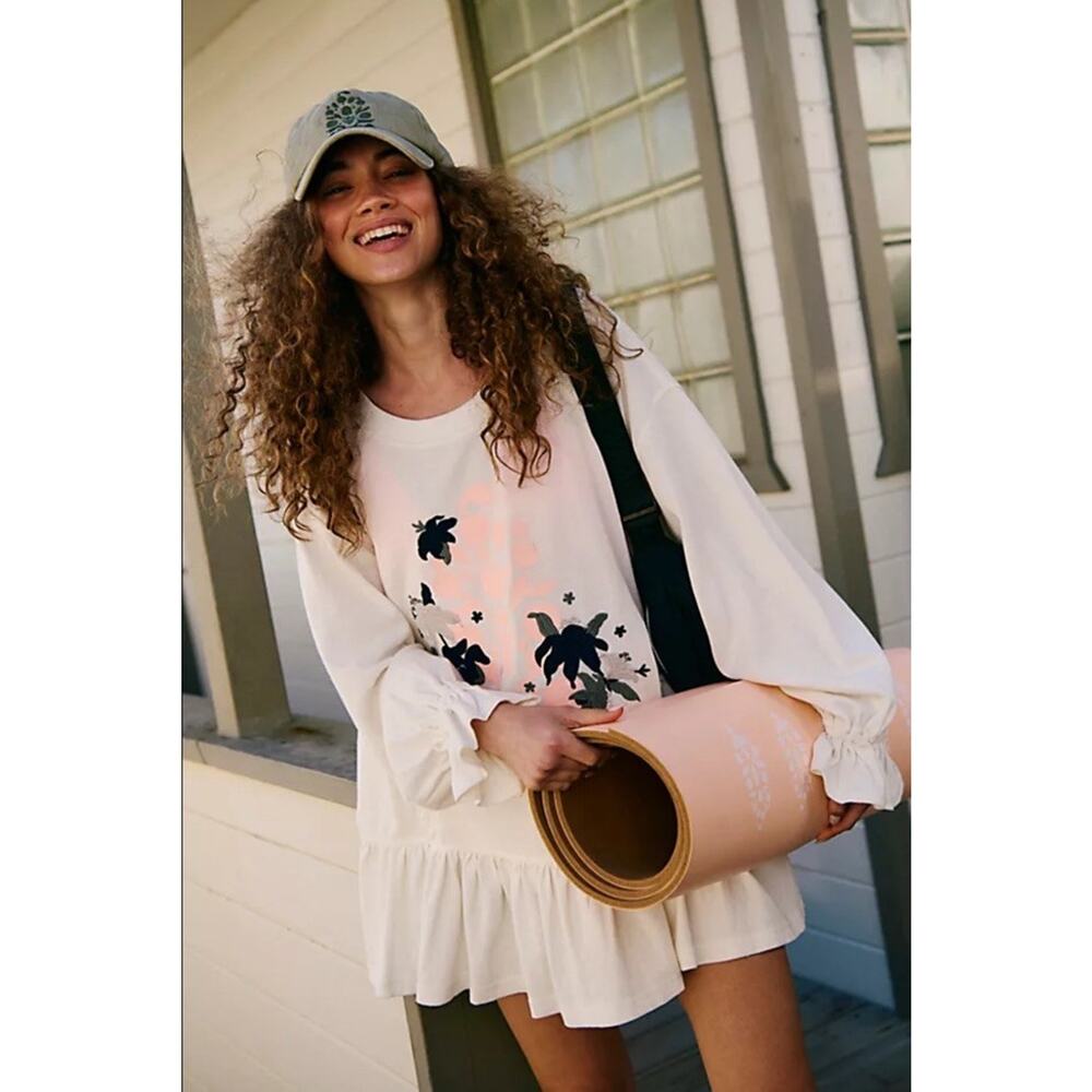 Free People Movement Spring Forward Tunic Oversized MSRP $128 Size Small